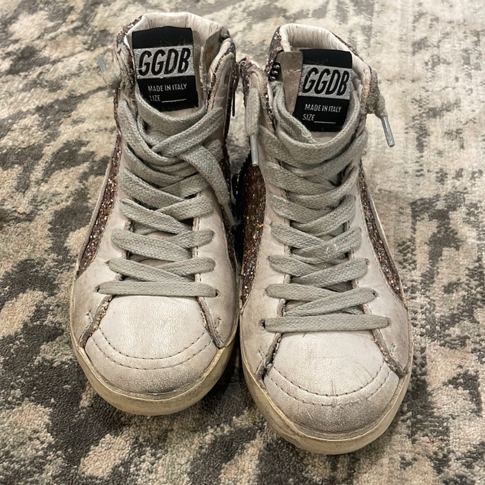 Girls golden goose size 26